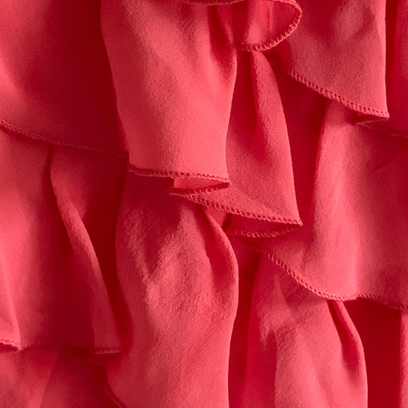 Zara Woman 100% Silk Sleeveless Ruffle Front Blouse Size Small S - Picture 7 of 7